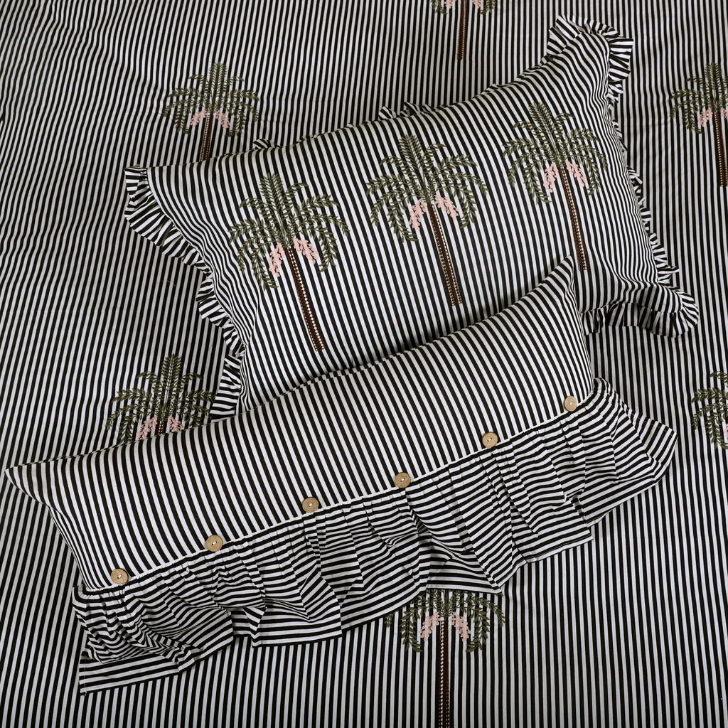 IMPERIAL PALM