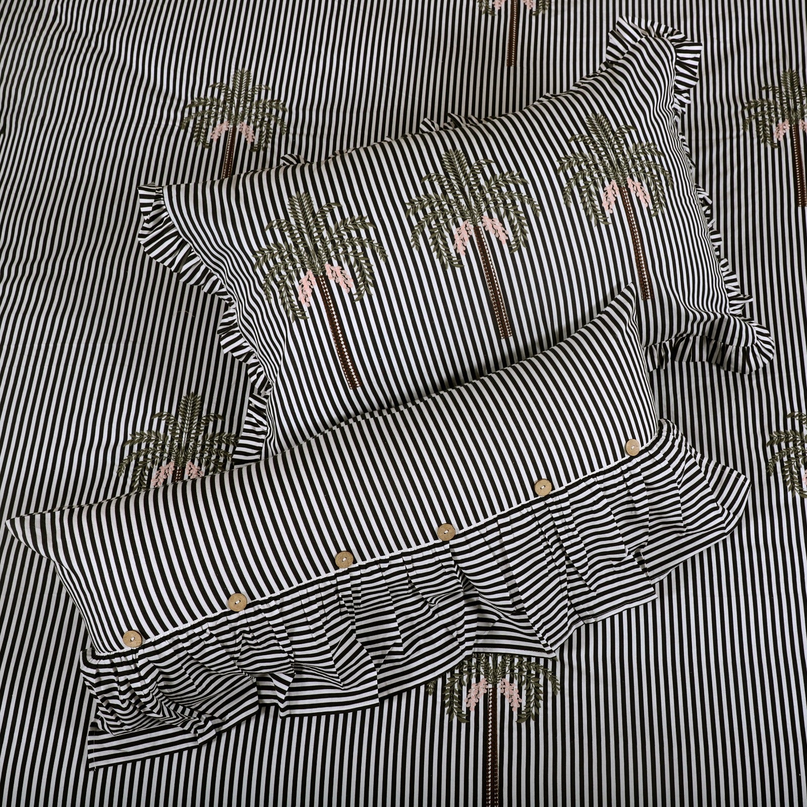 IMPERIAL PALM